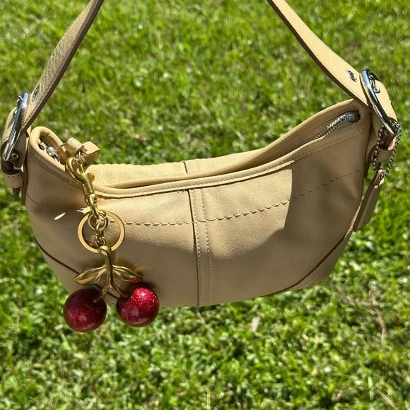 Coach Mini Hobo‎ Shoulder Bag